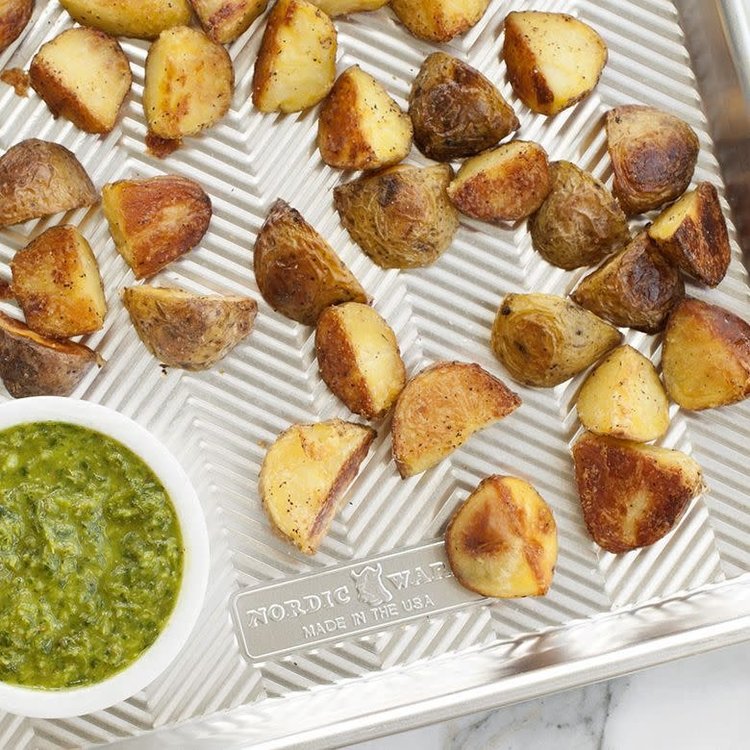 Nordic Ware Nordic Ware Prism Half Sheet (18 x 13") Baking Sheet