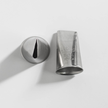 Ateco Petal Pastry Tip #104