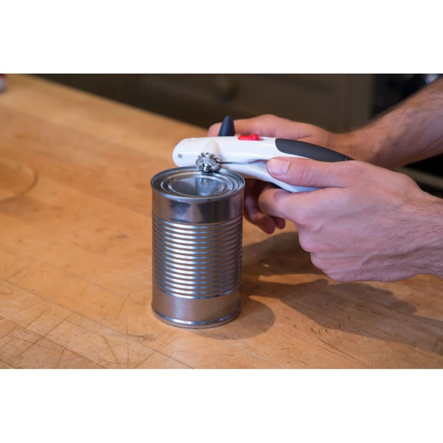 OXO Locking Can Opener Magnetic