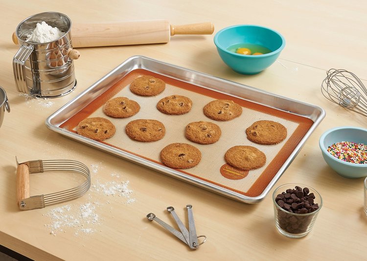 Half Sheet (16.5" x 12") Silicone Baking Mat