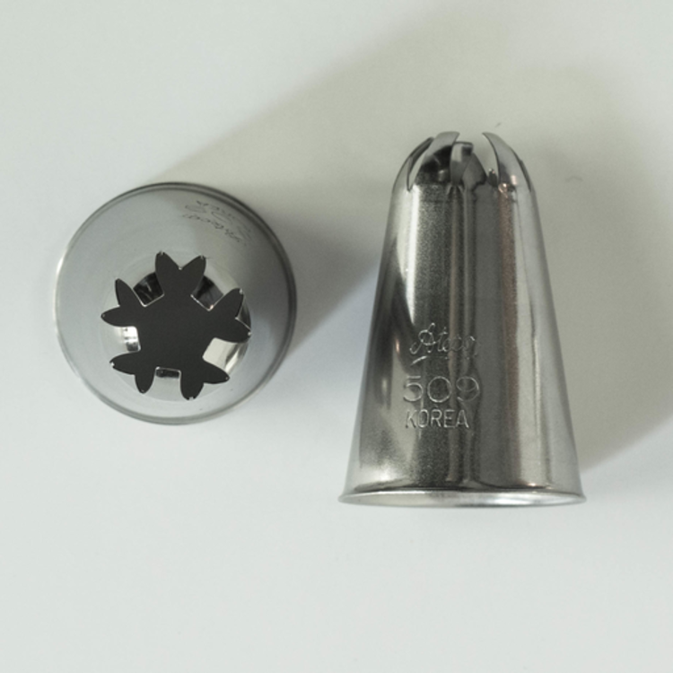 Ateco Drop Flower Pastry Tip #509