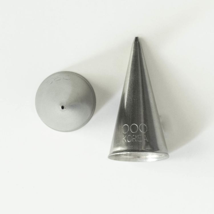 Ateco Small Writing/Piping Pastry Tip #000