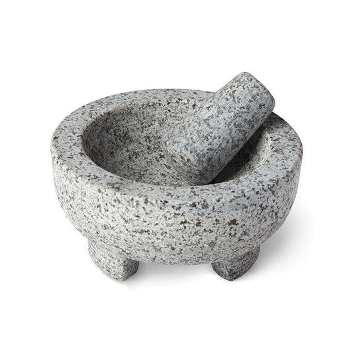 https://cdn.shoplightspeed.com/shops/633447/files/20591839/712x712x2/molcajete.jpg