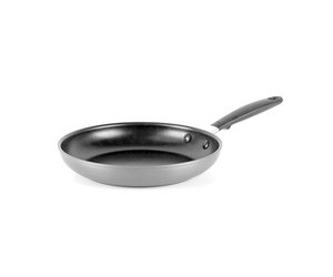 OXO Good Grips 10 Frying Pan Skillet, 3-Layered German Engineered Nonstick  Coating, Stainless Steel Handle with Nonslip Silicone, Black