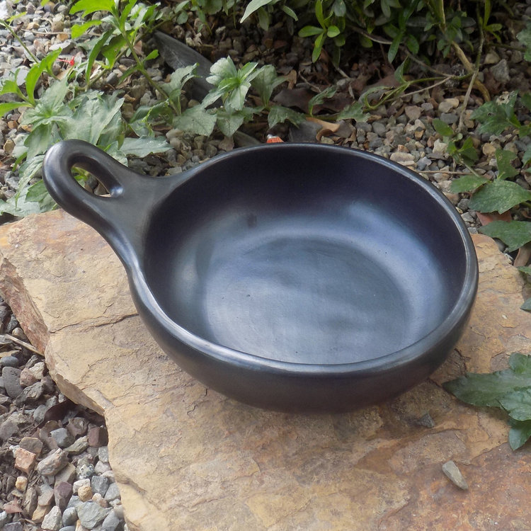 La Chamba Clay Saute Pan - IN STORE PICK UP ONLY!