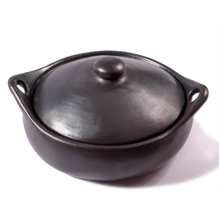 7.5 quart Oval La Chamba Clay Casserole - IN STORE PICK UP ONLY!
