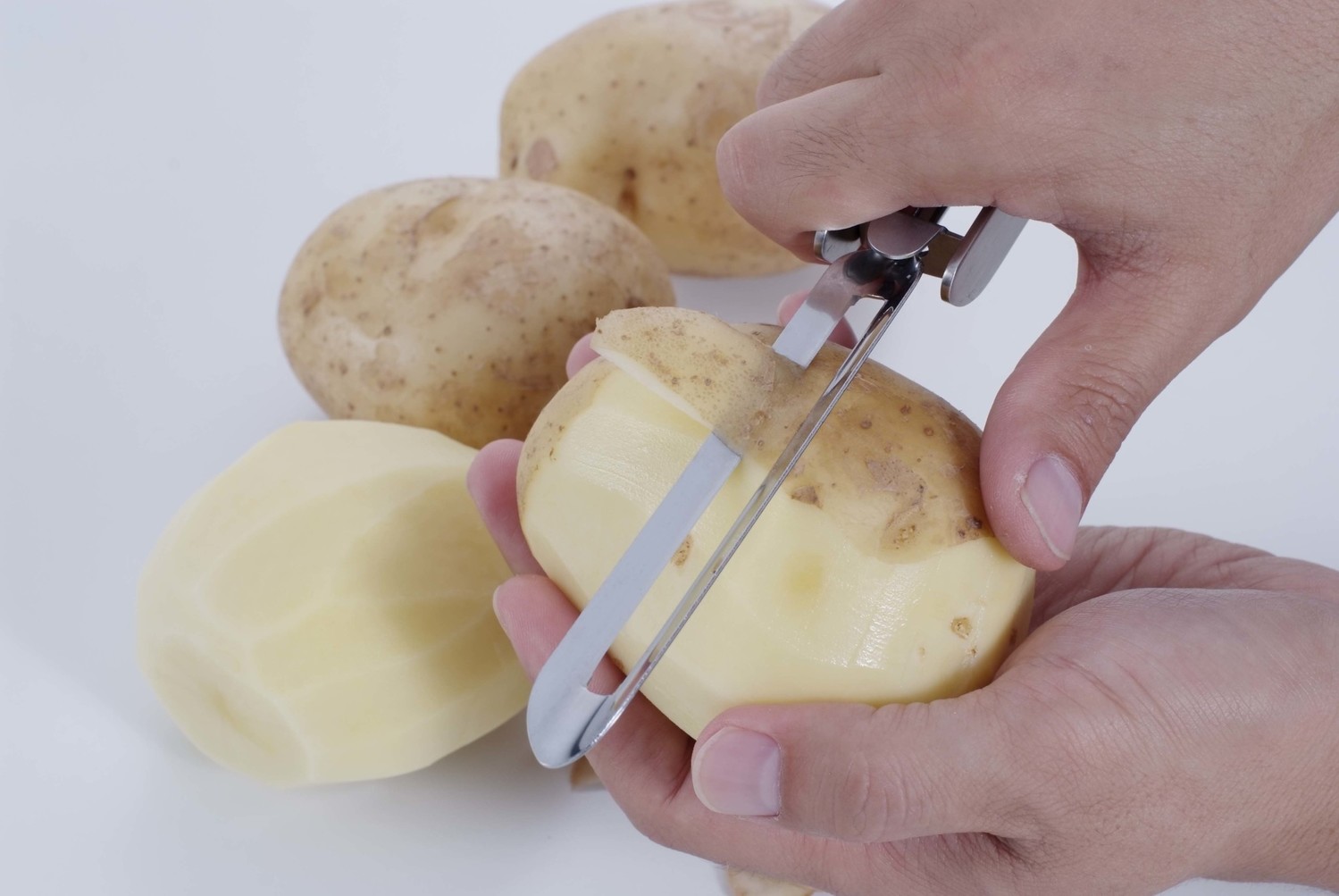 Japanese Swivel Peeler Whisk