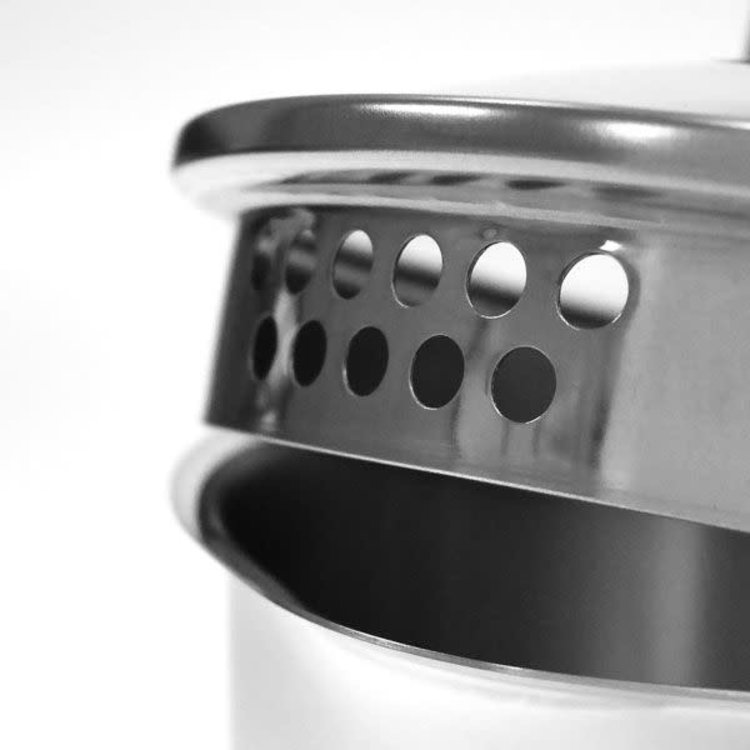 1.5 quart Sauce Pan with Straining Lid