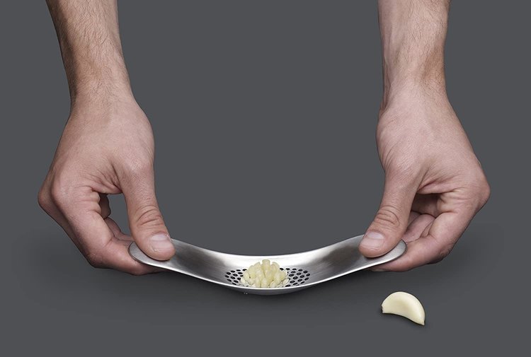 JosephJoseph Garlic Rocker