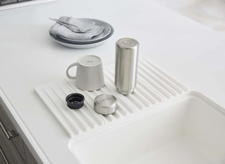 Yamazaki Skinny White Foldable Silicone Dish Drying Mat