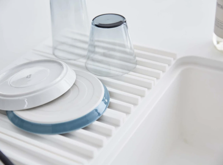 Yamazaki Skinny White Foldable Silicone Dish Drying Mat