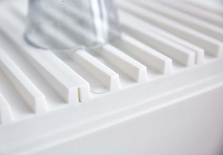 Yamazaki Skinny White Foldable Silicone Dish Drying Mat