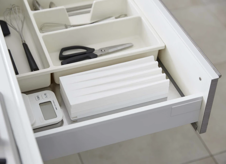 Yamazaki Skinny White Foldable Silicone Dish Drying Mat