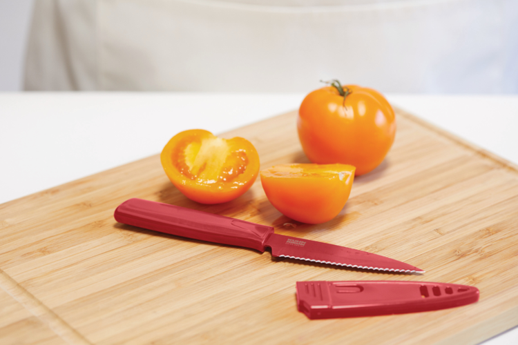 Apple Red Serrated Paring Knife
