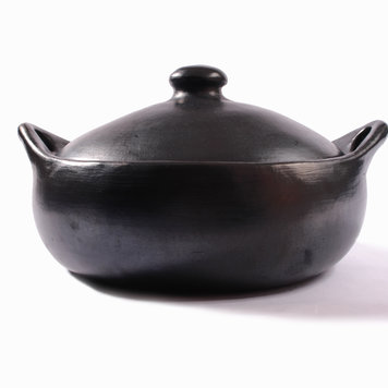 La Chamba 5 quart Flat Casserole - IN STORE PICK UP ONLY!