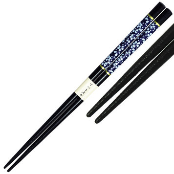 Japanese Hantsuya Floral Chopsticks, set of 2
