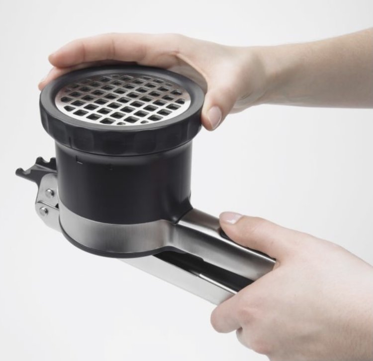 OXO OXO Adjustable Potato Ricer