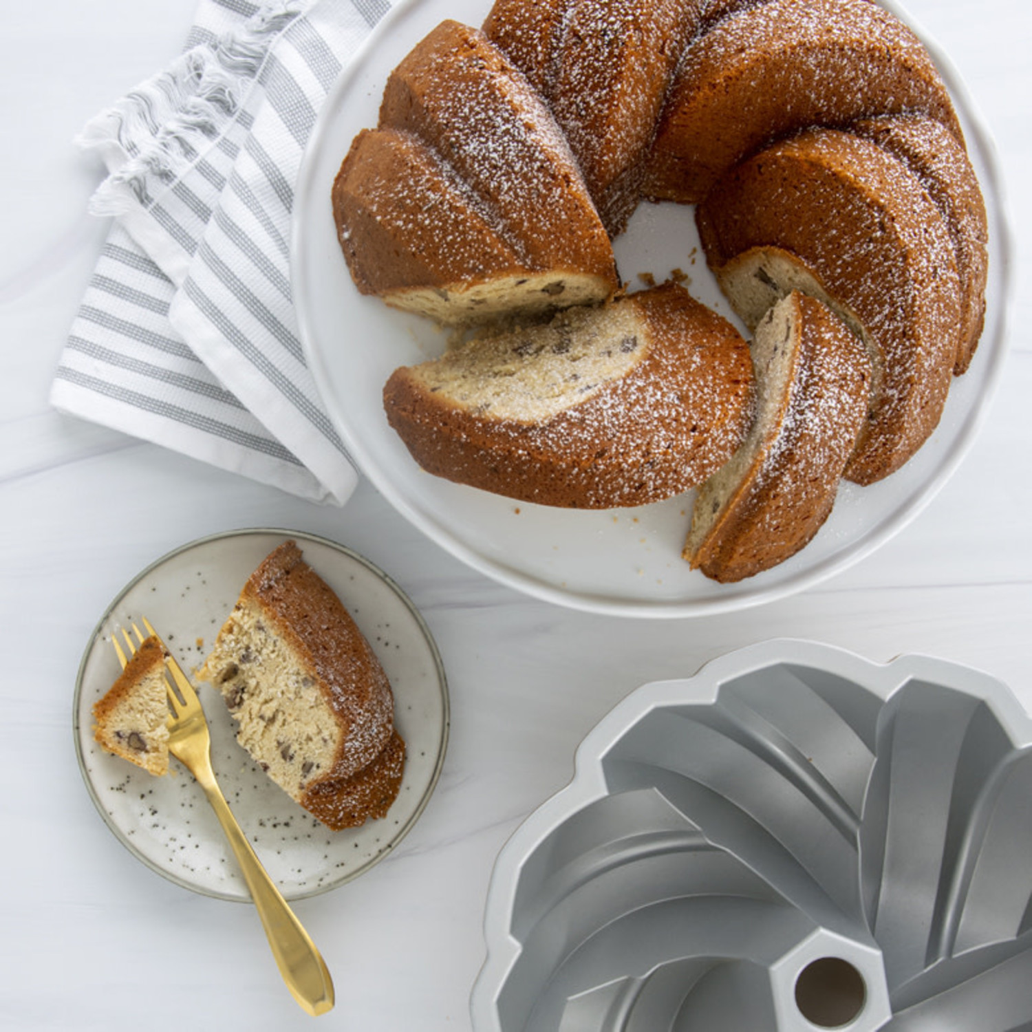 Nordic Ware Elegant Party Bundt Cake Pan — Cake and Candy Supply