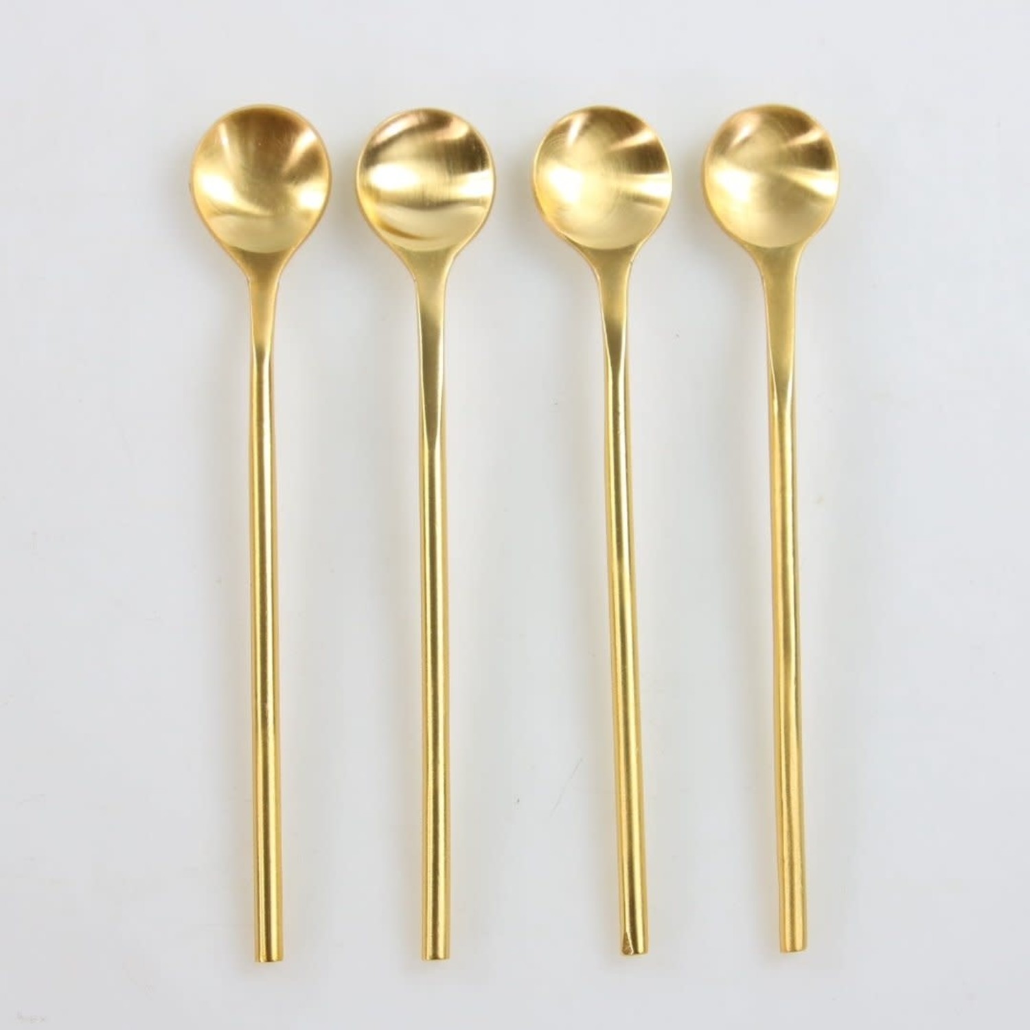 https://cdn.shoplightspeed.com/shops/633447/files/34554130/1500x4000x3/gold-condiment-spoon.jpg