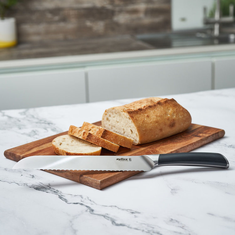 8" Comfort Pro Bread Knife