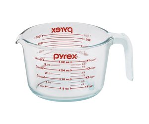 French PYREX® Measuring Cup with Lid - 1L