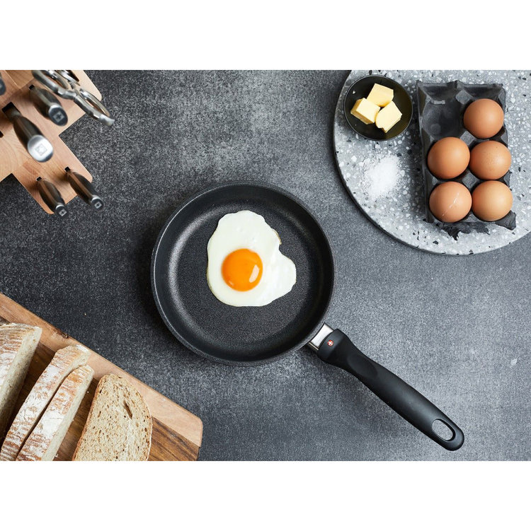 8" Swiss Diamond Non-stick Frying Pan
