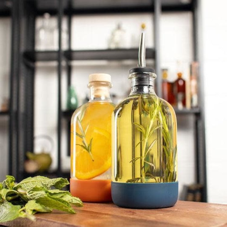 15oz Basil Green Short Infusing Bottle with Lid & Pour Spout