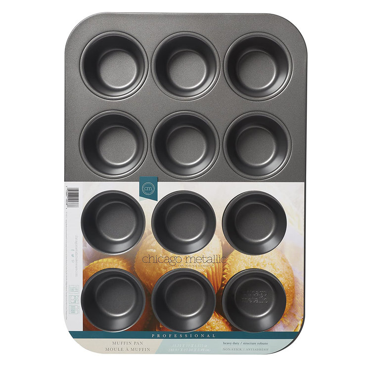 Chicago Metallic 12-cavity Muffin Pan