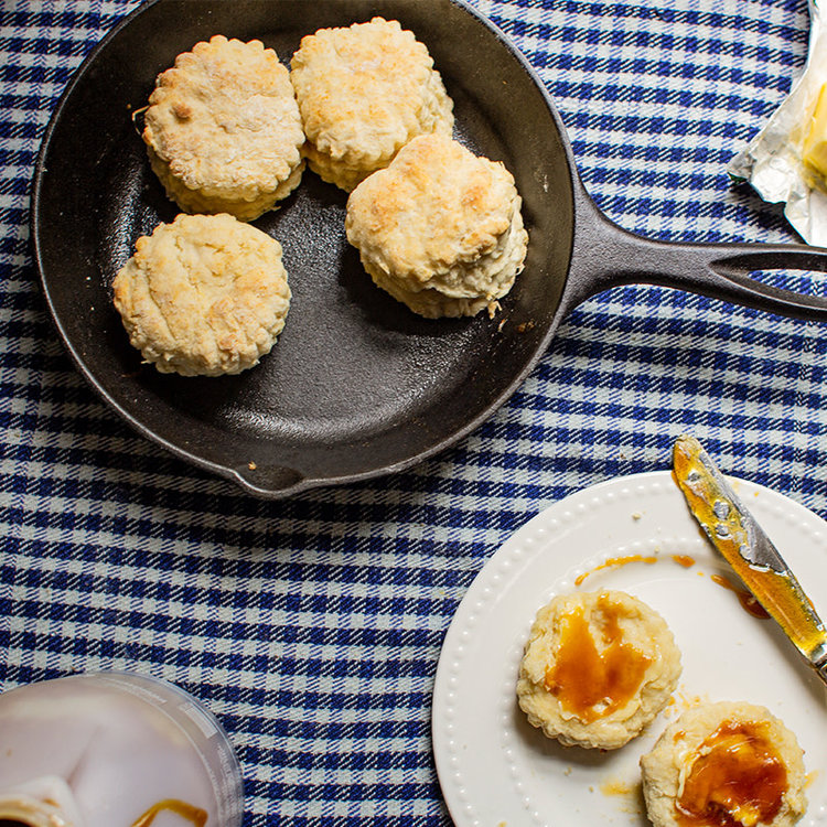 Lodge Lodge 8" Pre-Seasoned Cast Iron Skillet