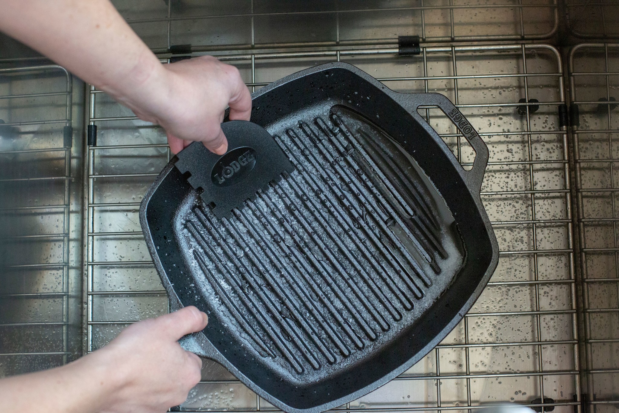Grill Pan Scraper, Cast Iron Pan Scrapers, Kitchen Cleaning