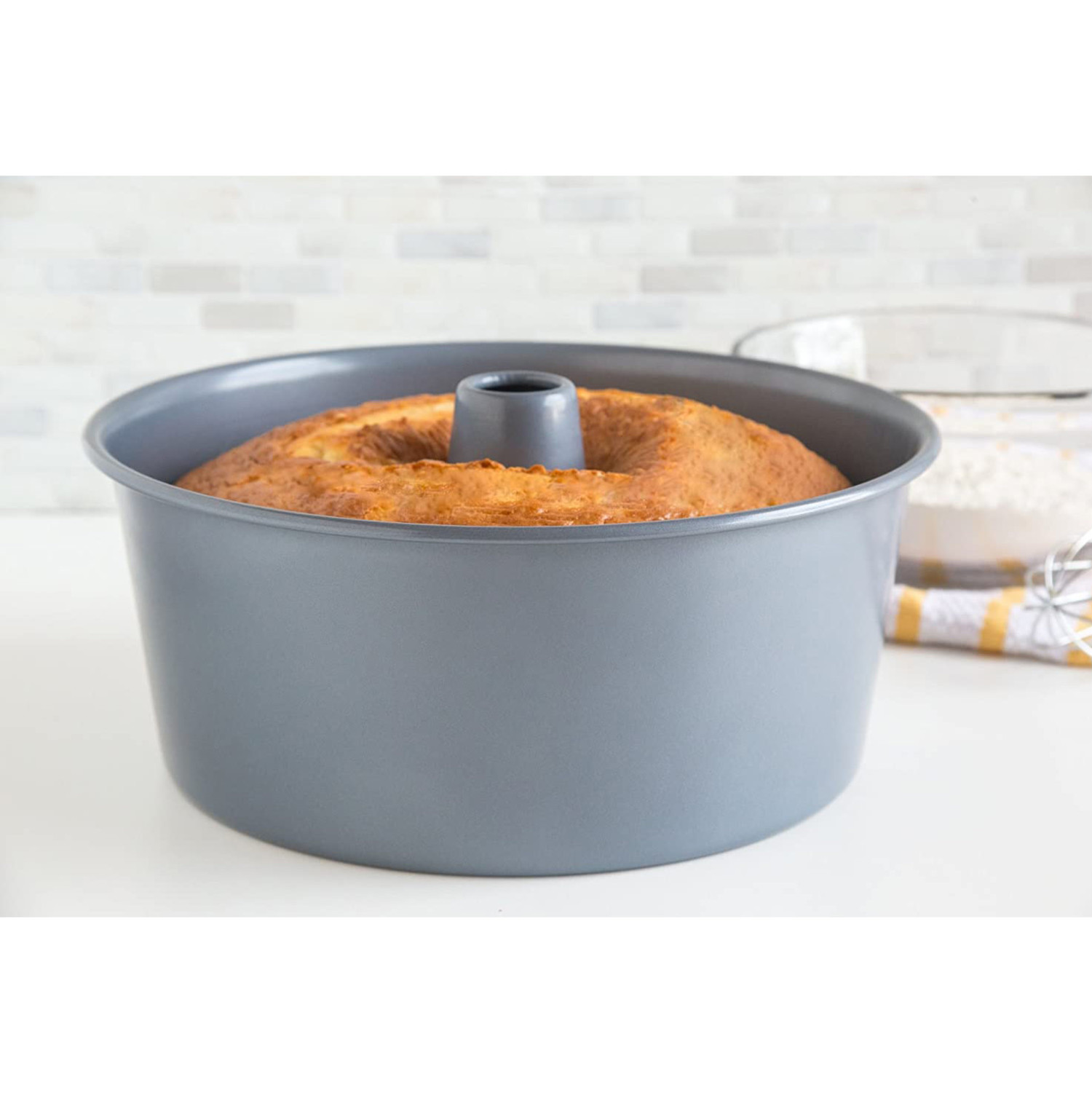 Nordic Ware - Angel Food Cake Pan