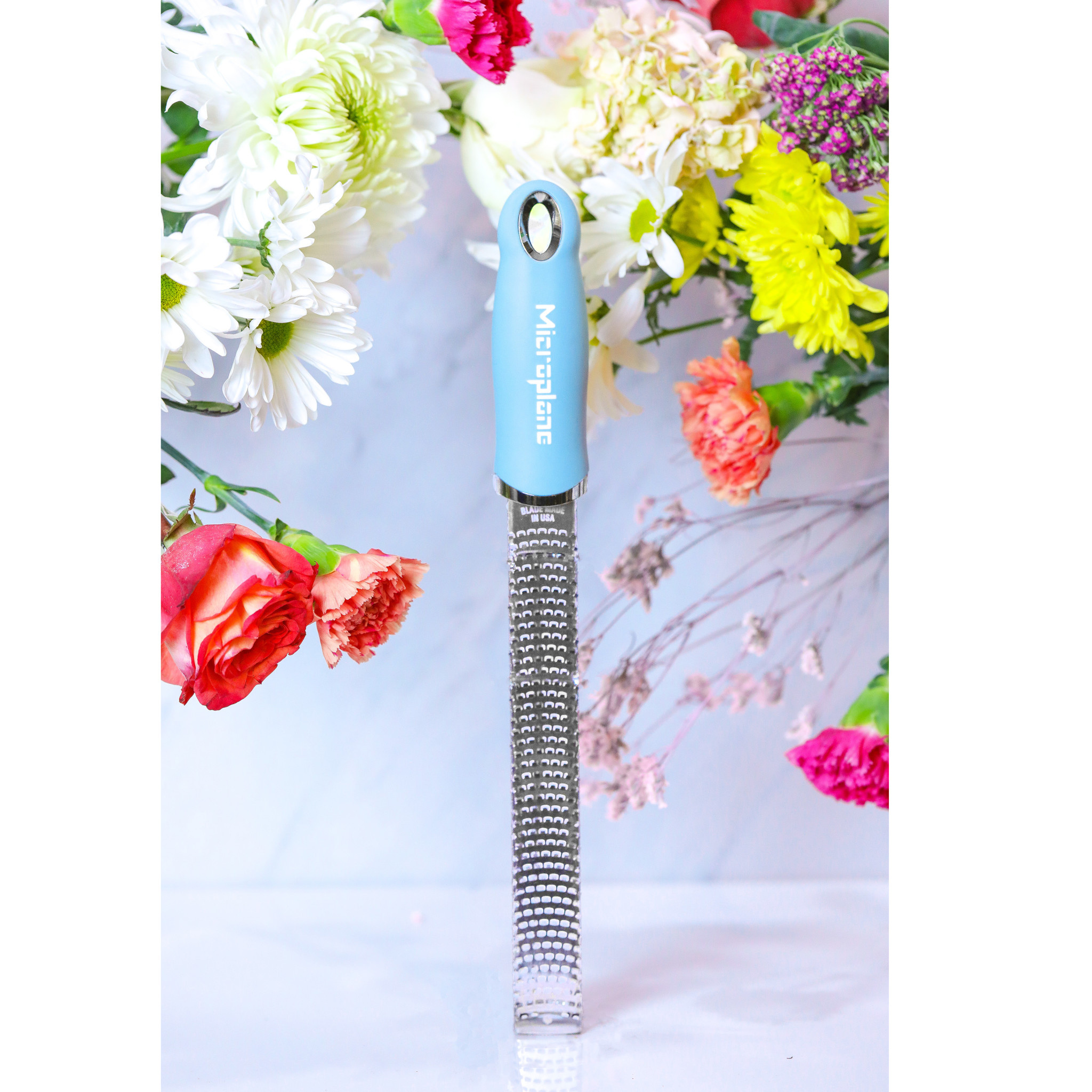 Microplane Premium 'Floral' Rasp Grater and Zester (Blue)