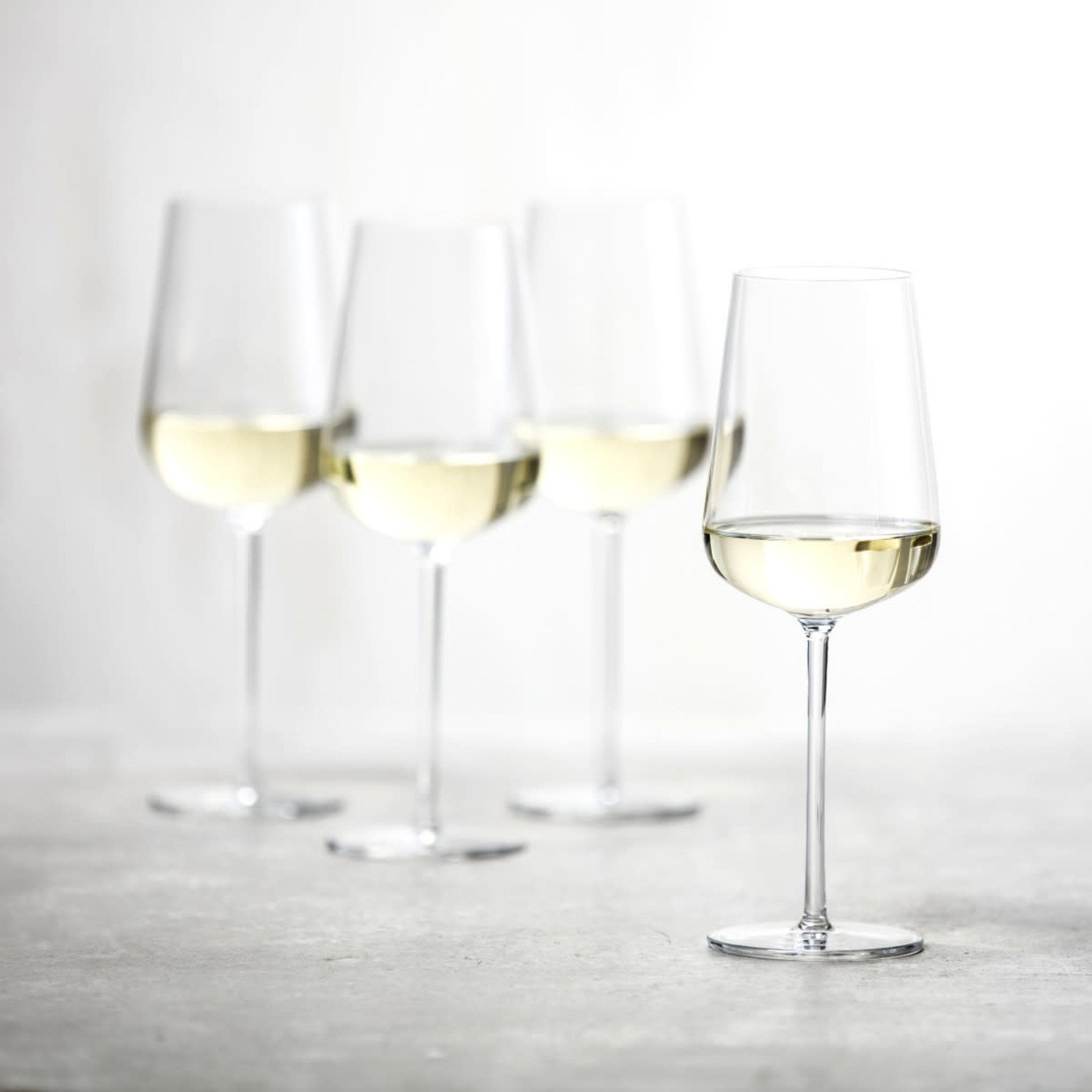 https://cdn.shoplightspeed.com/shops/633447/files/49260006/1500x4000x3/white-wine-glass-sauvignon.jpg