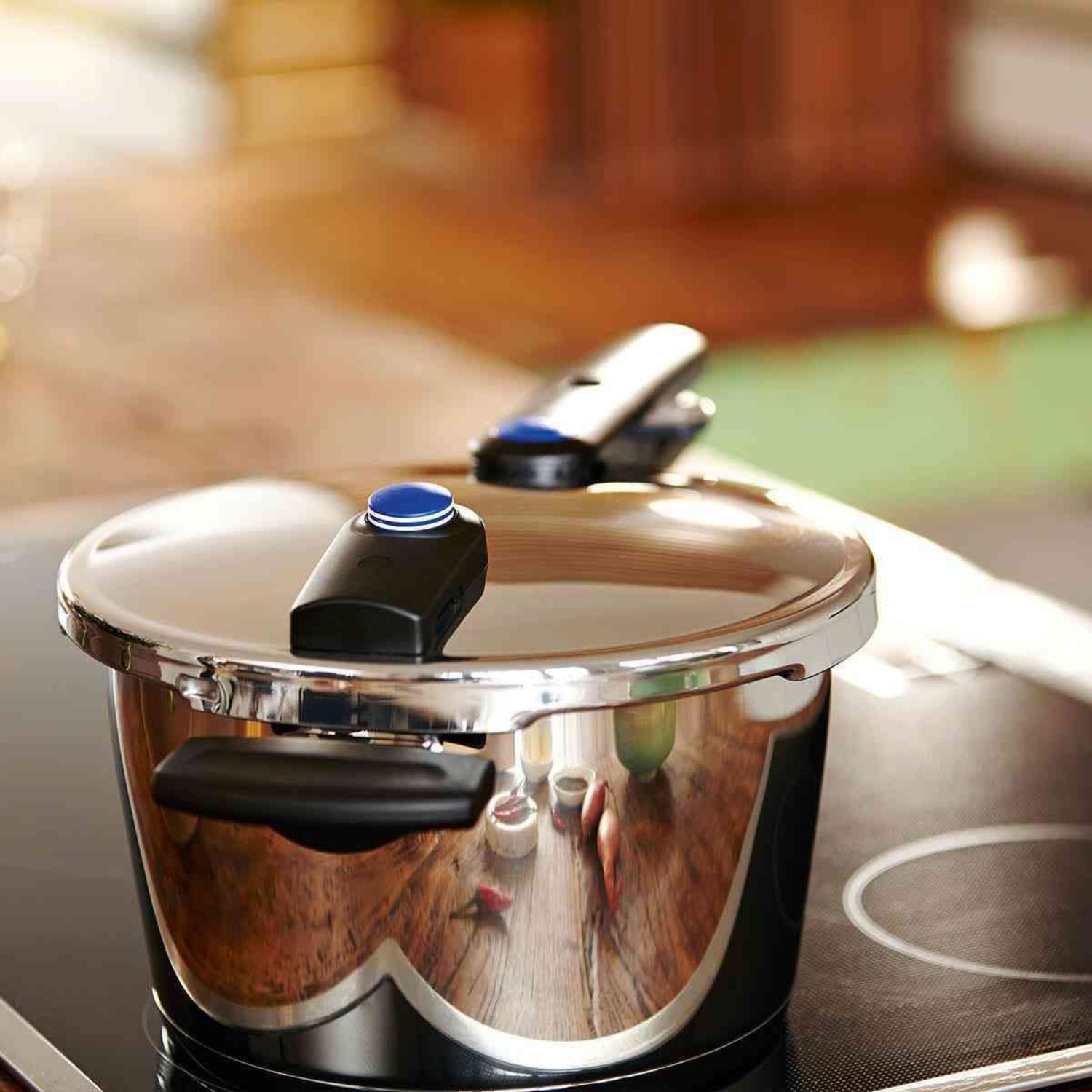 multi-cooker, lux edge 8qt - Whisk