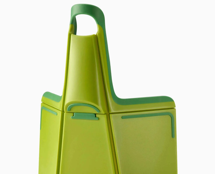 JosephJoseph Small Green Chop 2 Pot Cutting Board