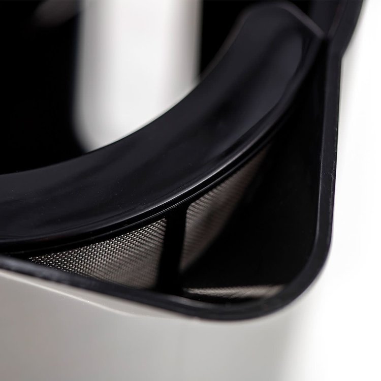 Bodum Bodum 34 oz Black Electric Kettle