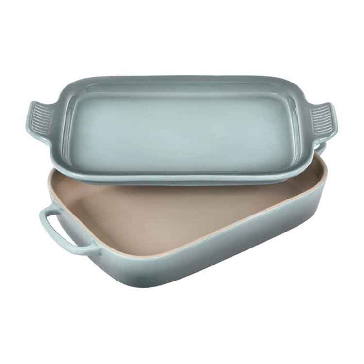 Le Creuset Le Creuset 3 quart Sea Salt Baking Dish with Platter Lid