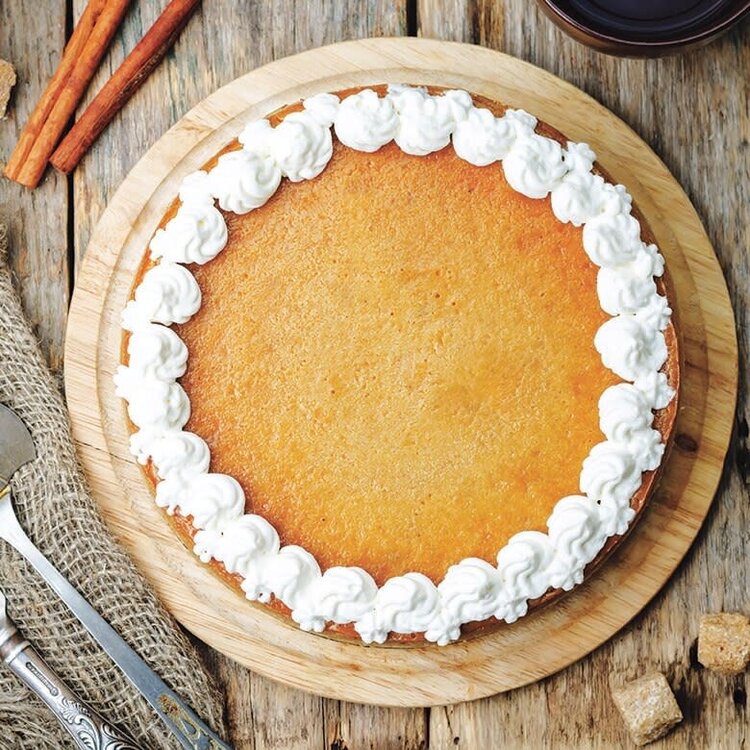 Nordic Ware 10" Aluminum Deep Pie Pan & Lid