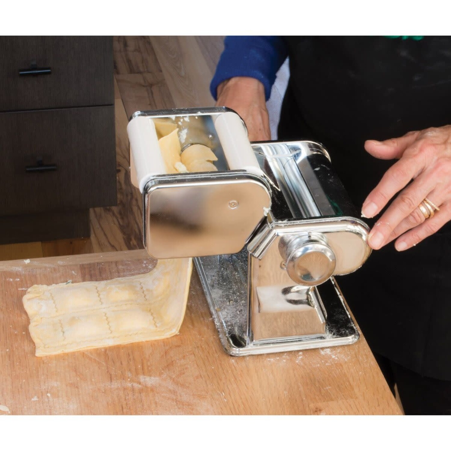 Anolon Gourmet Prep Chrome Plated Pasta Maker