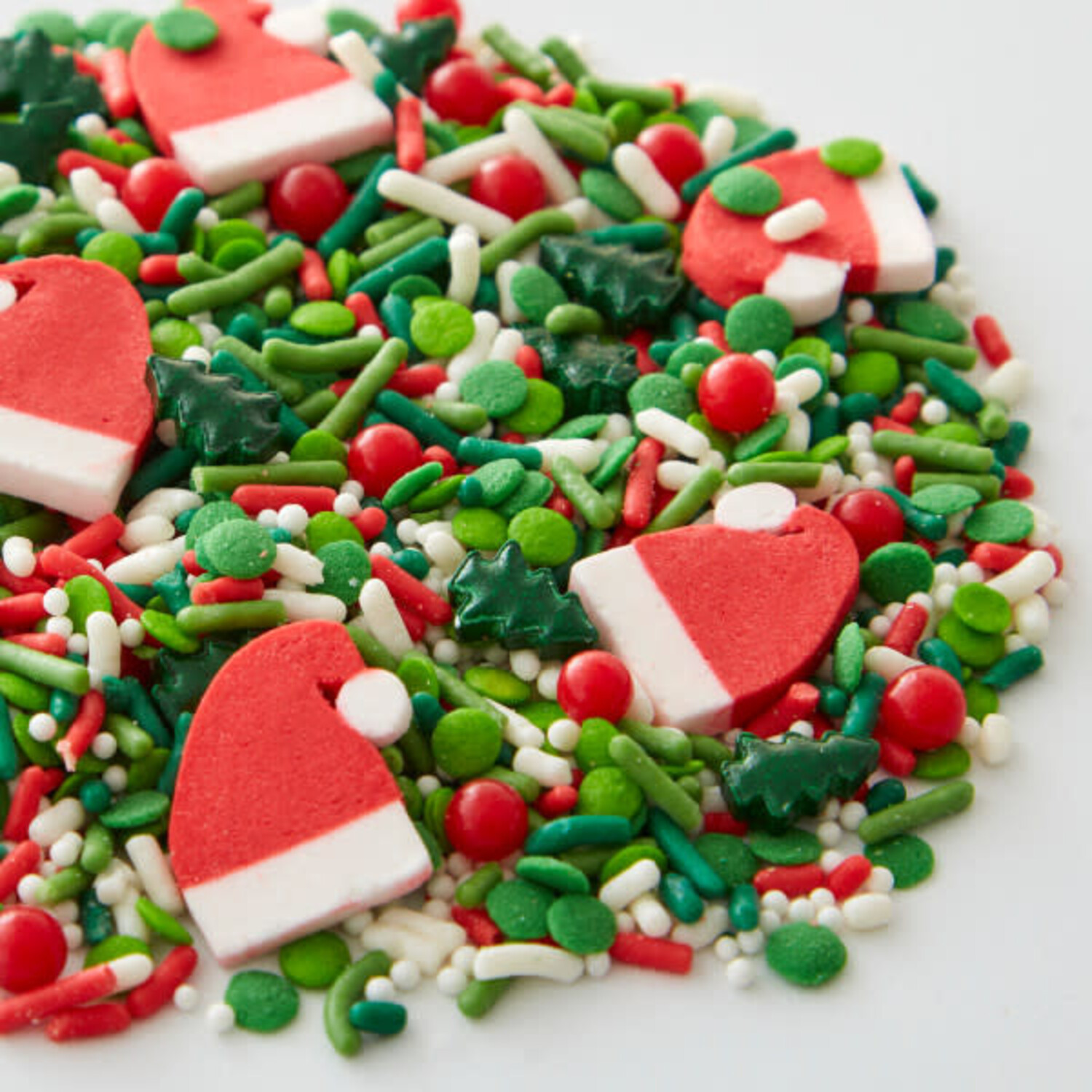 https://cdn.shoplightspeed.com/shops/633447/files/58043827/1500x4000x3/38oz-santa-hat-christmas-tree-edible-confetti-mix.jpg