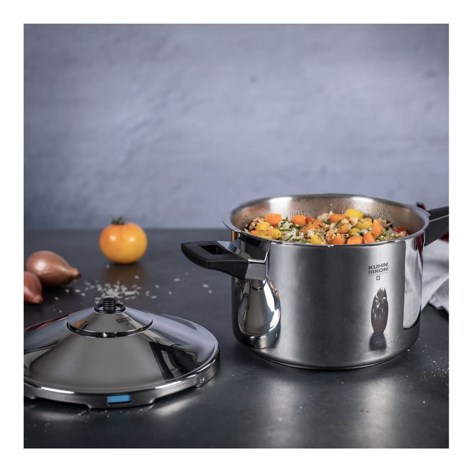 pressure cooker, 5.3qt - Whisk