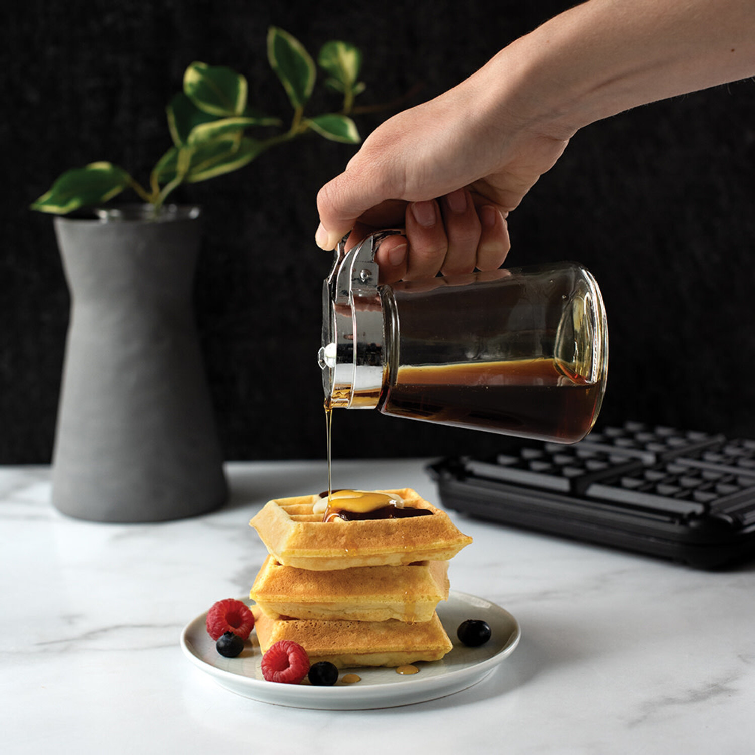 NORDIC WARE BELGIAN WAFFLER ワッフルメーカー Original Stovetop Belgian Waffler | Cast Aluminum Cookware