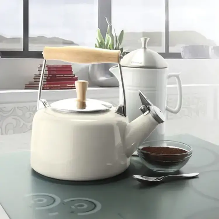 White Sven tea Kettle