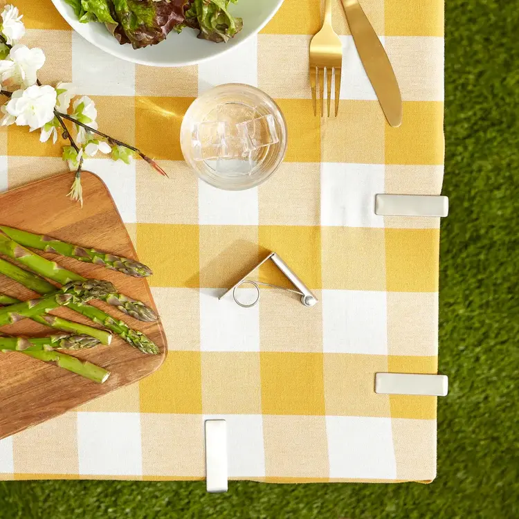 Tablecloth Clips, set of 4