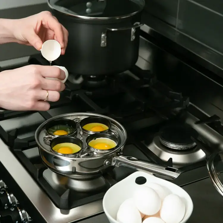 4 Egg Poaching Pan