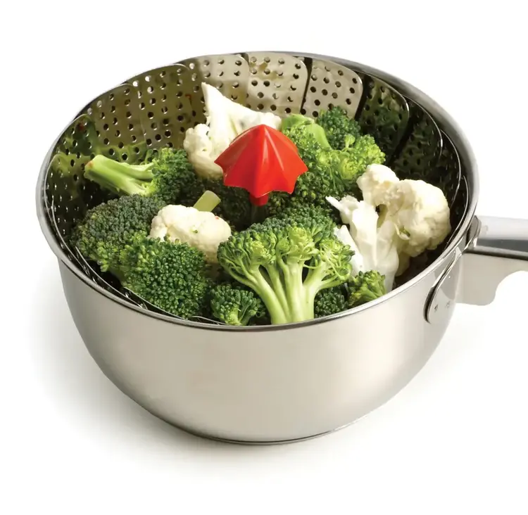 Steamin In The Rain 9" Vegetable Steamer