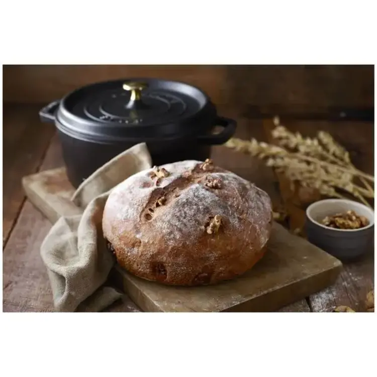 Staub 4 quart Black Dutch Oven