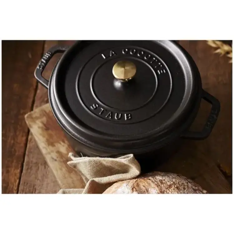 Staub 4 quart Black Dutch Oven