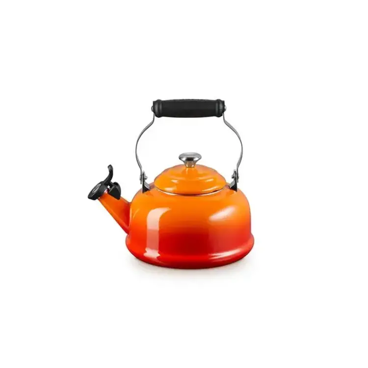 Le Creuset Le Creuset 1.7qt Flame Whistling Tea Kettle