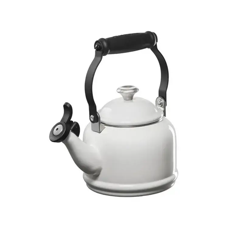Le Creuset Le Creuset 1.25qt White Whistling Tea Kettle